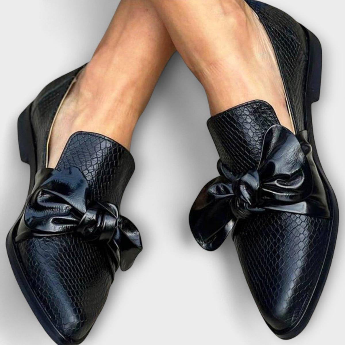 Mocasines Elegantes Claudia con Lazo Decorativo