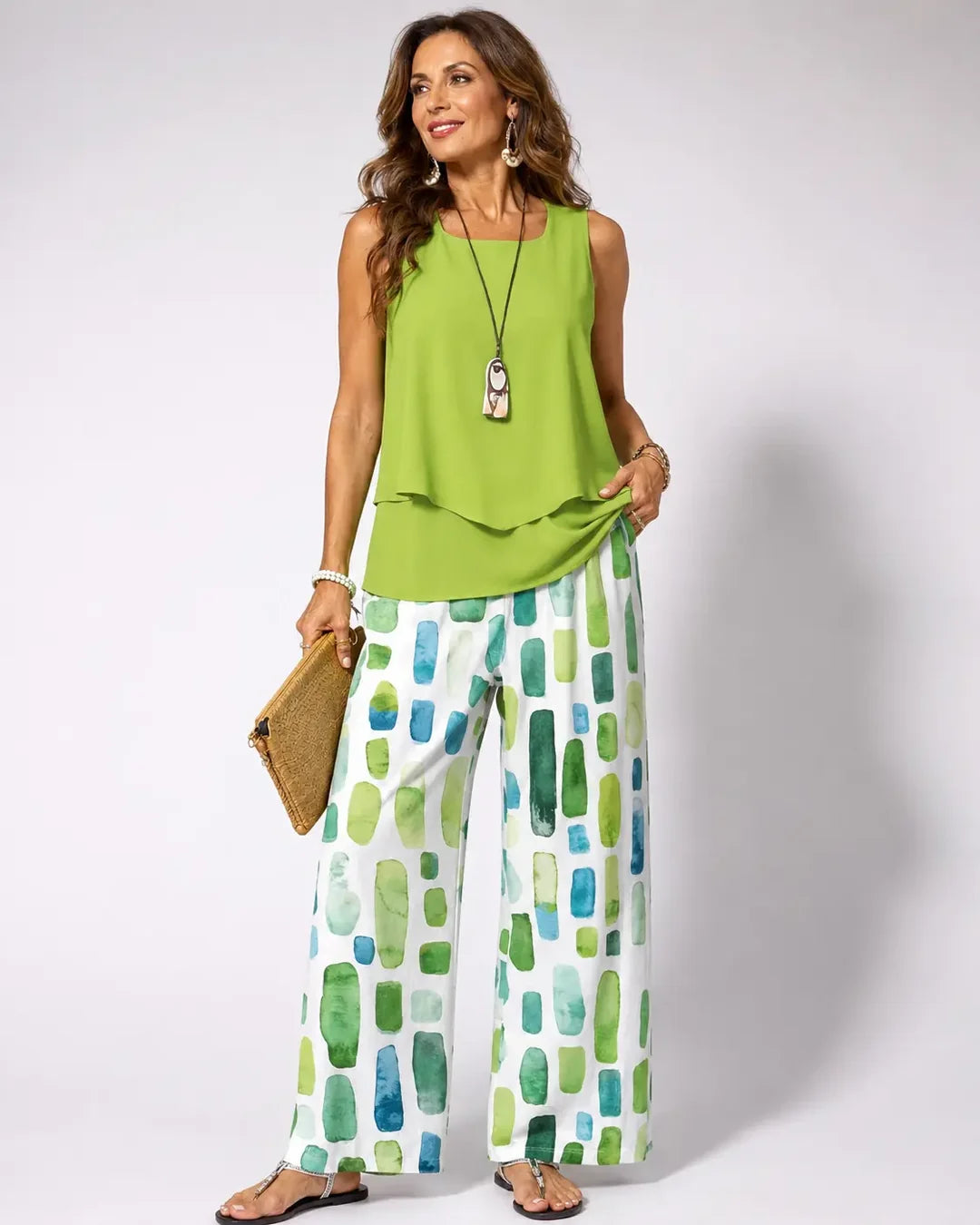 Conjunto Top Verde y Pantalón Geométrico