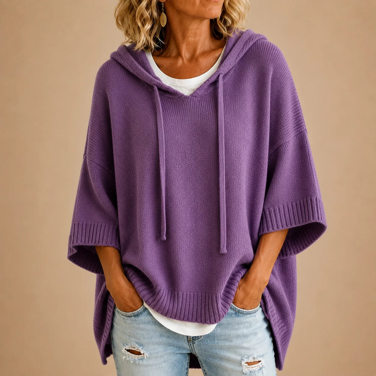Poncho de Punto con Capucha en Morado