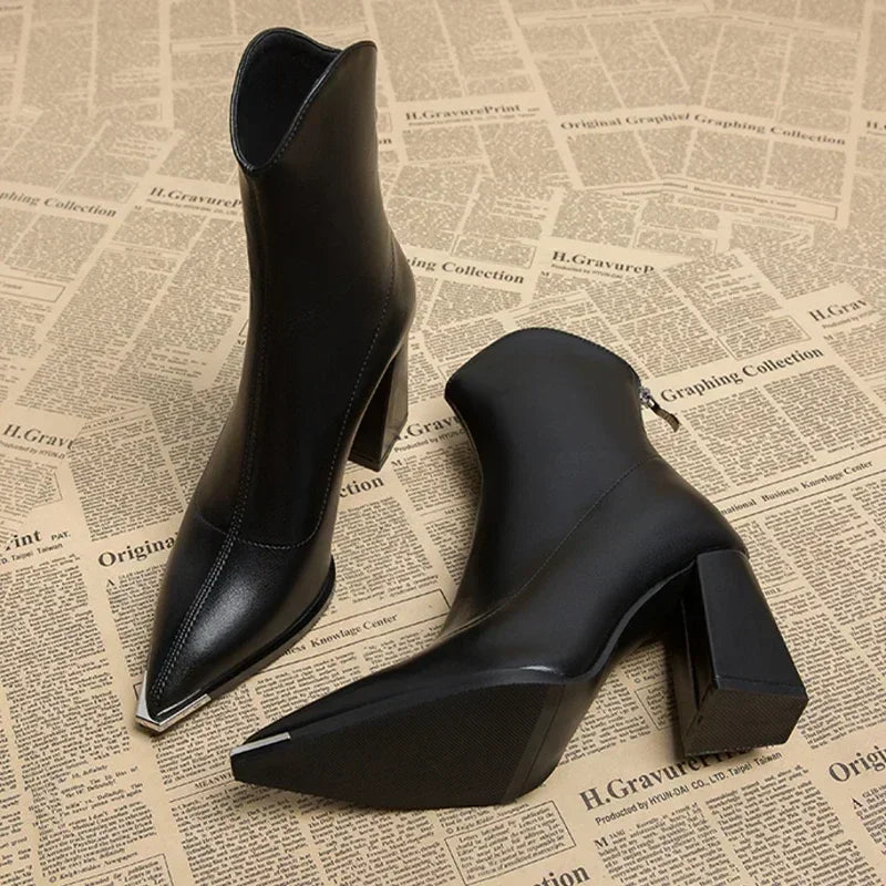 CATALINA VALMONT | BOTINES NOXÉS