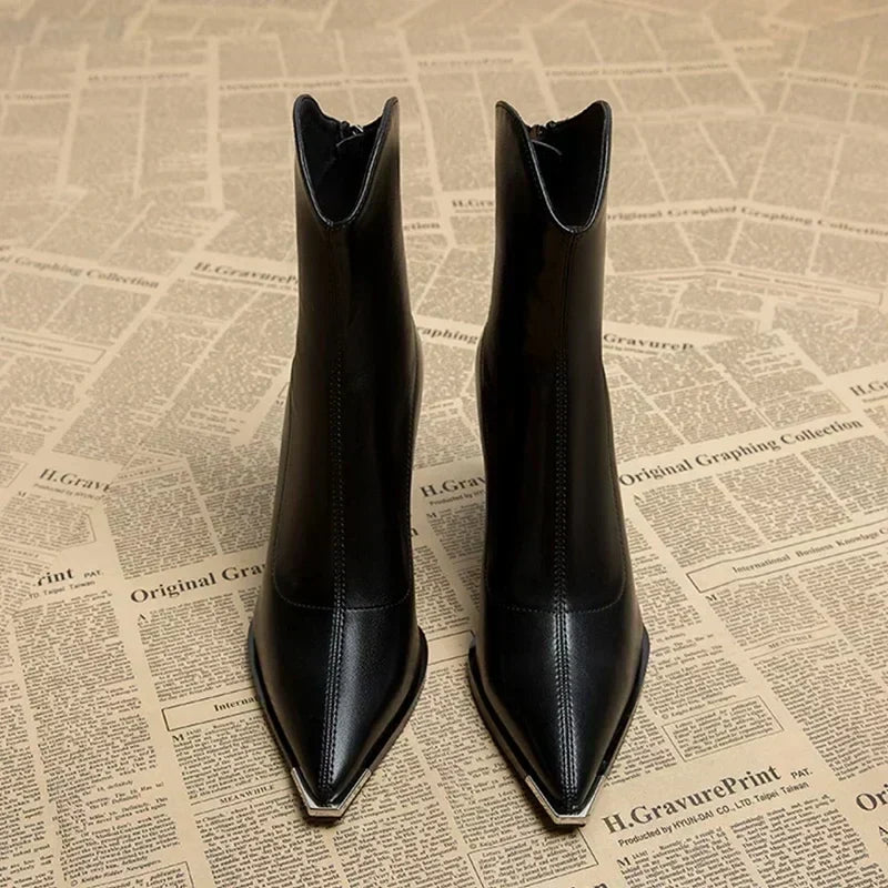 CATALINA VALMONT | BOTINES NOXÉS
