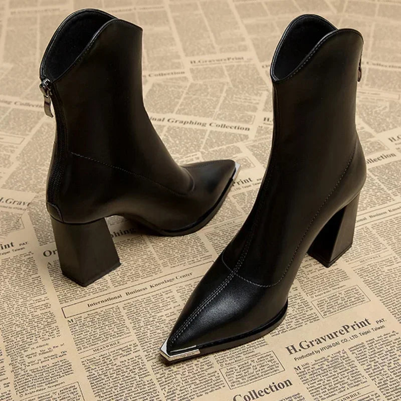 CATALINA VALMONT | BOTINES NOXÉS