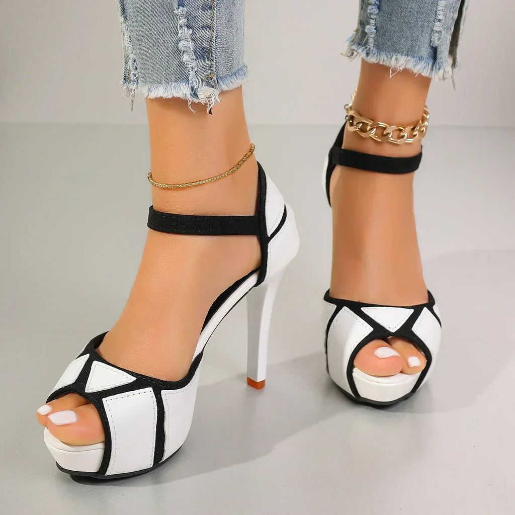 TACONES VALENTINA