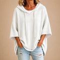 Poncho de Punto con Capucha en Blanco